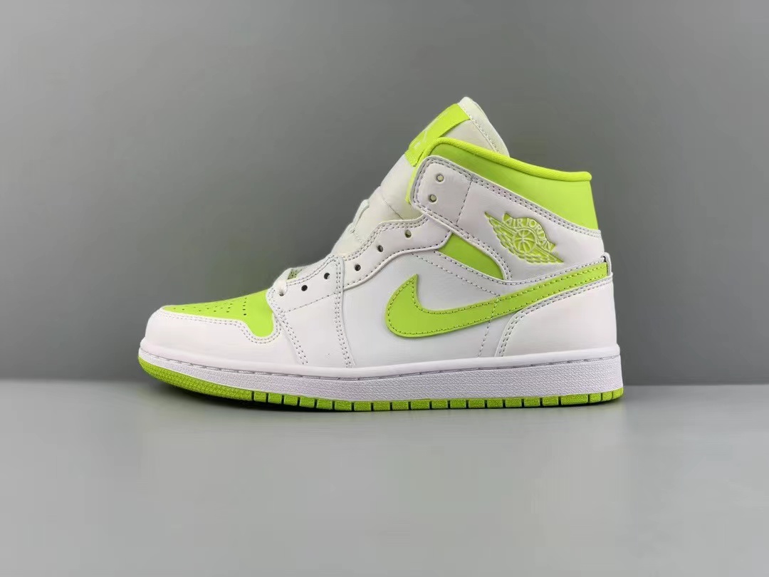 Jordan 1 Mid (여)