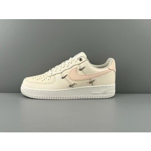 Nike Air Force 1Low '07 LX