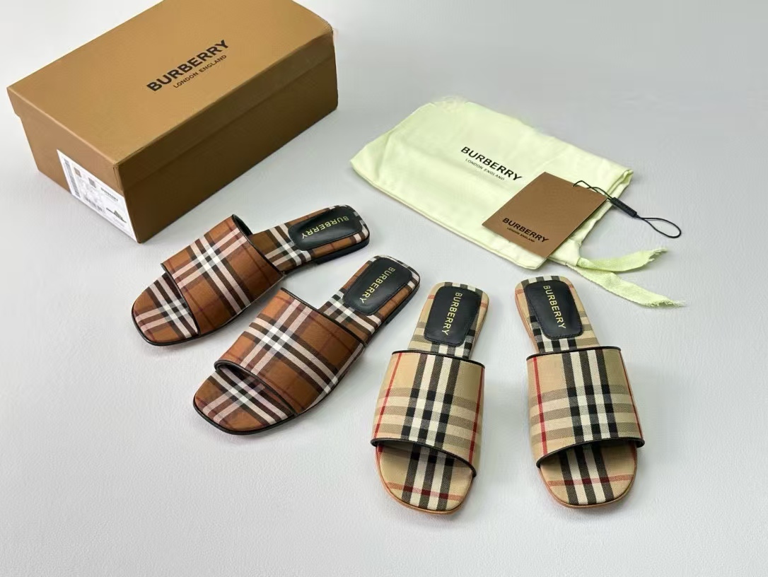 Burberry Shoes