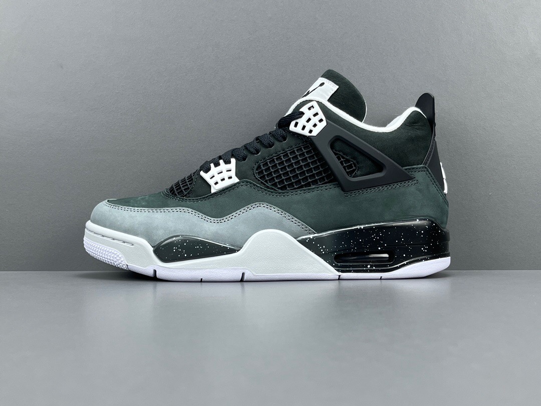 Air Jordan 4