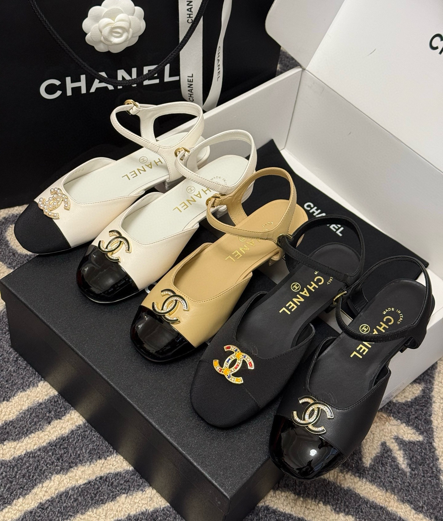 샤넬 샌들
