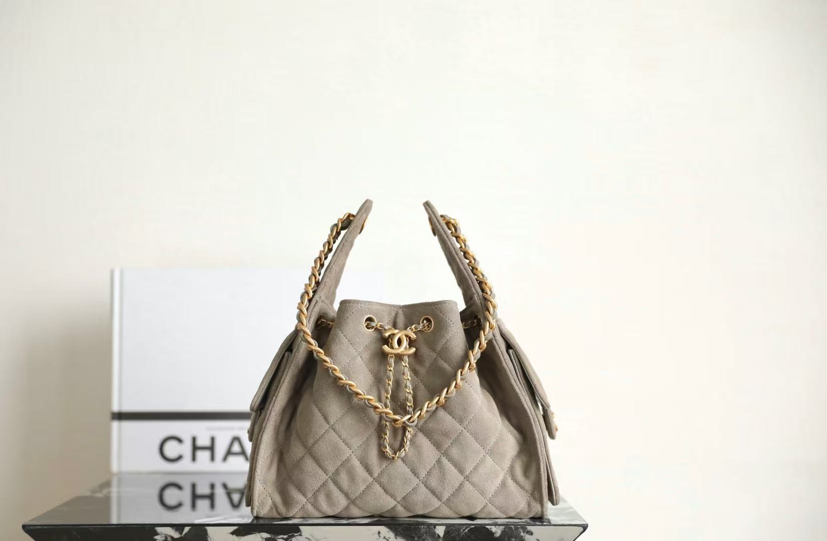 Chanel 25bag（30*26*14cm）