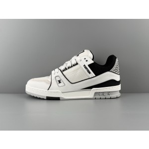 Lv Trainer