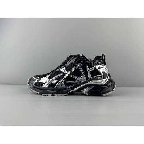 발렌시아가 러너 Runner