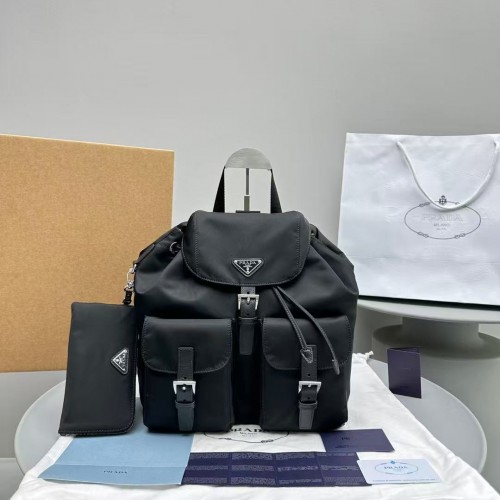Prada 백팩 (32*30*15cm)