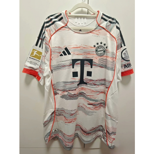 2526시즌 바이에른 뮌헨 어센틱 어웨이 유니폼