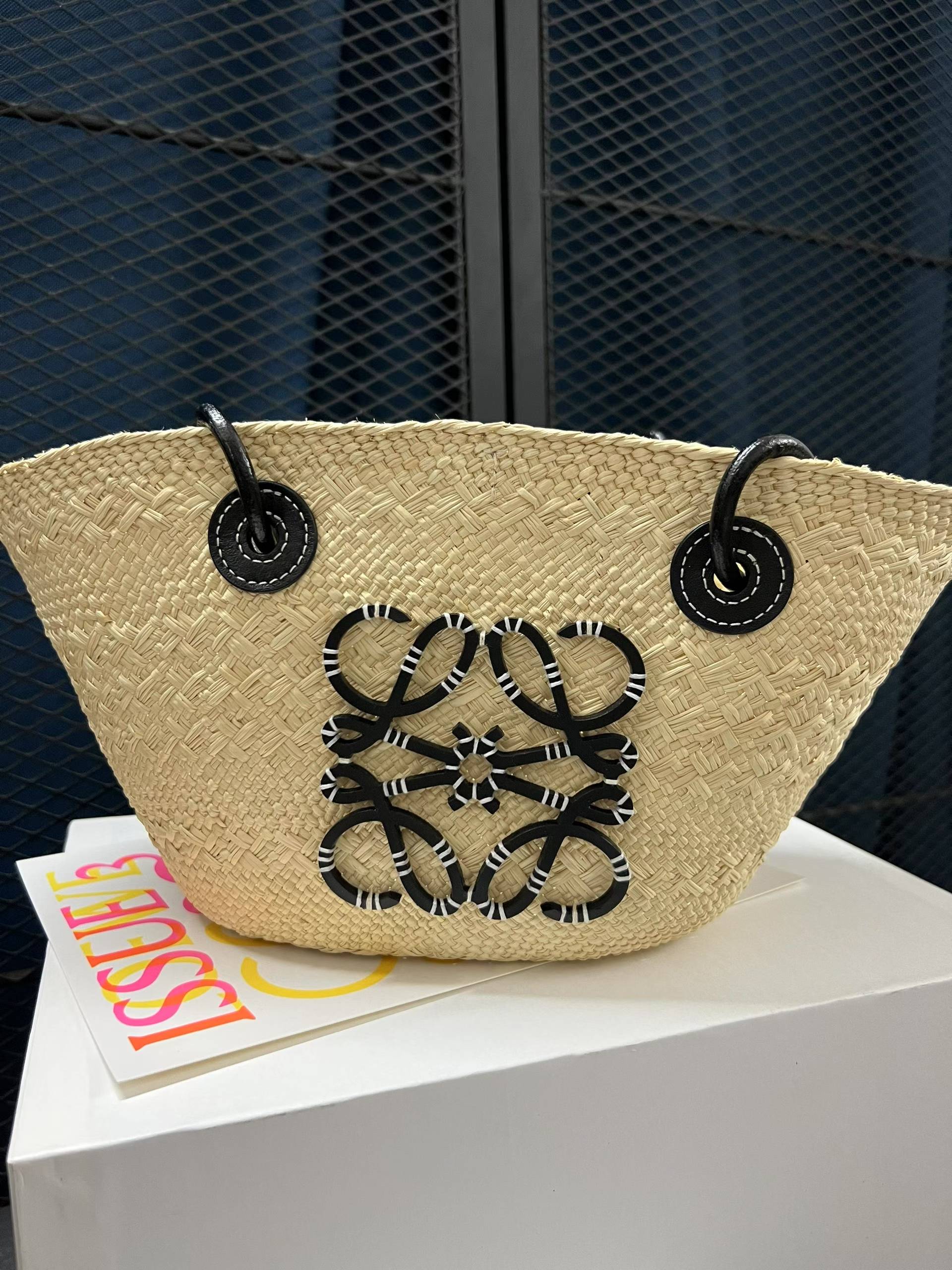 LOEWE Anagram Basket(38*13*17cm)