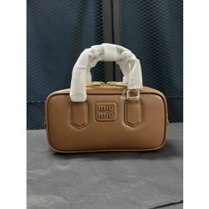 Miumiu Arcadie(22*7.5*10.5cm)