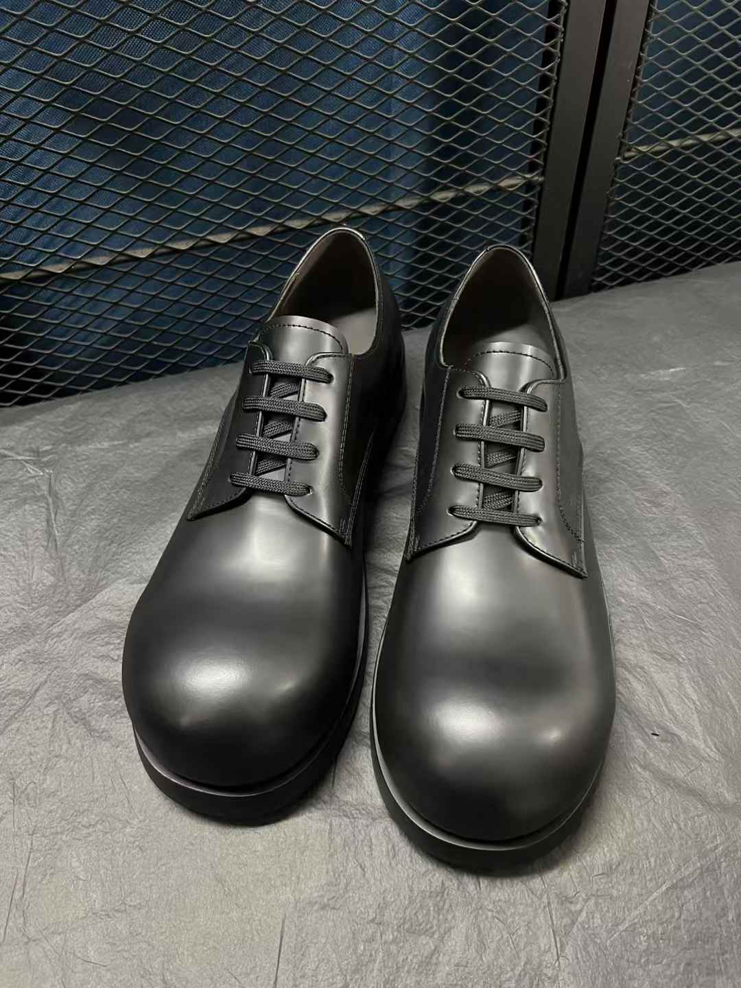 Bottga Veneta Helium