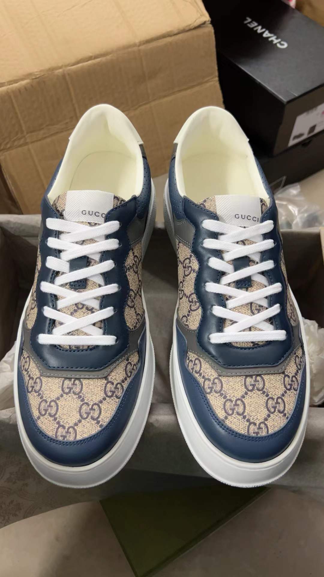 Gucci Chunky B GG Supreme