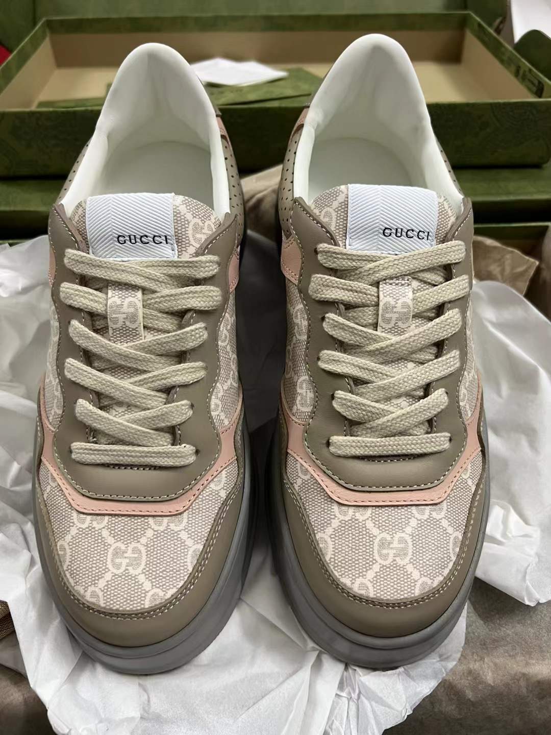 Gucci Chunky B GG Supreme